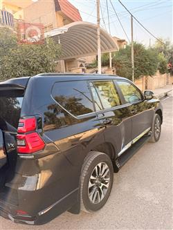 تۆیۆتا لاندكروزر پرادۆ